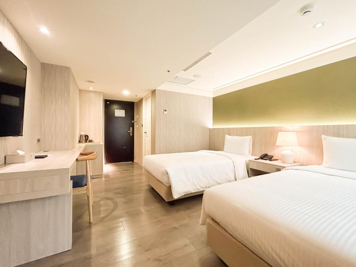 Green Hotel - Tea Way تايتشونغ المظهر الخارجي الصورة